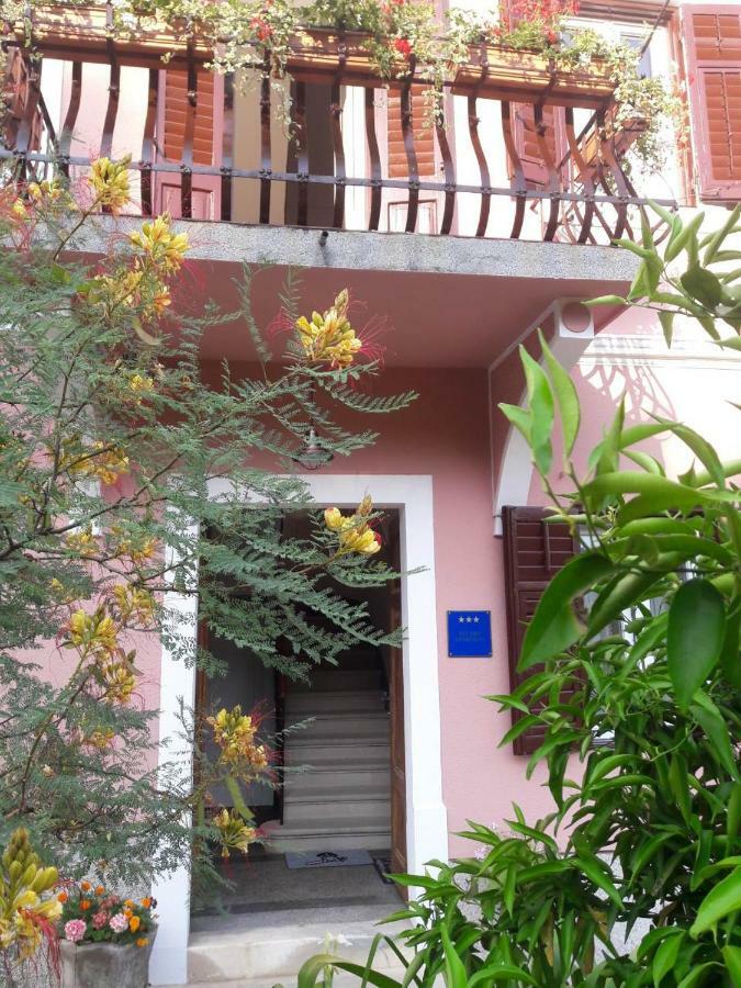 Apartman Lusetic Opatija Exterior foto